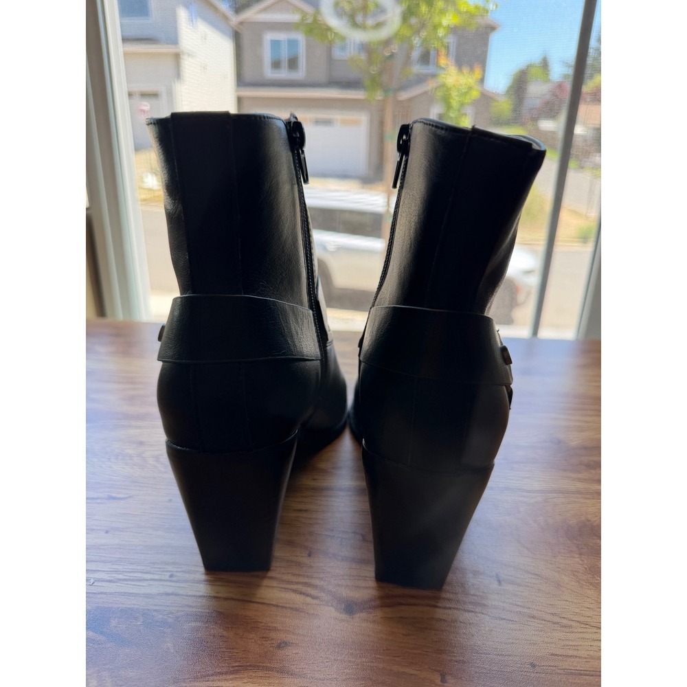 Oasis Society Black Vegan Leather Harness Ankle Boots Pointed Toe Block Heel 8.5 - Picture 3 of 10
